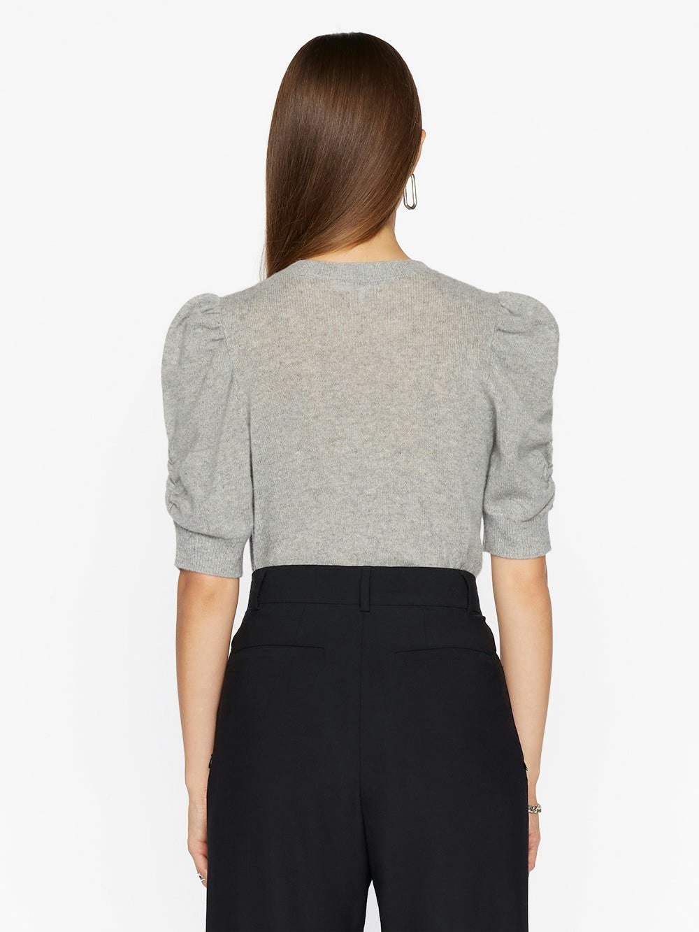 sweater back view alt:fit2